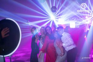 school prom, east sussex, kent, photobooth, selfie mirror, 360 booth